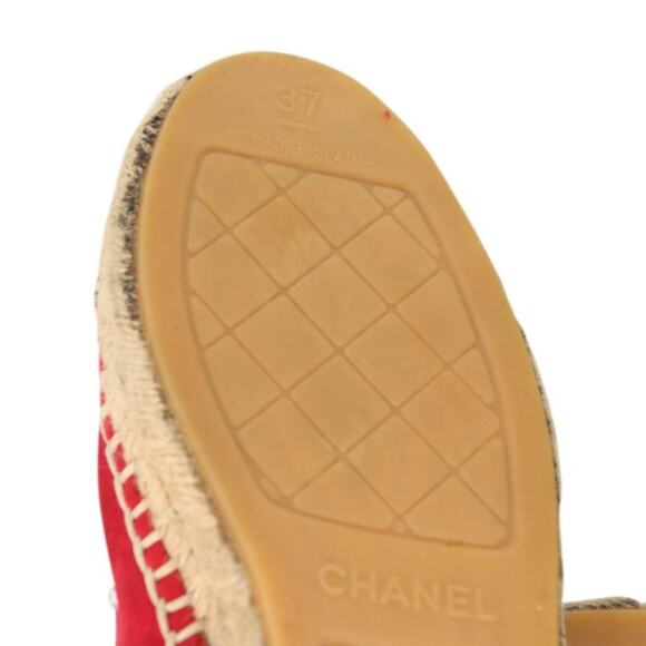 Chanel Espadrille 37 Suede and Faux Pearl Cc Cap-toe Flats CC-S0207P-C042 - Picture 9 of 9
